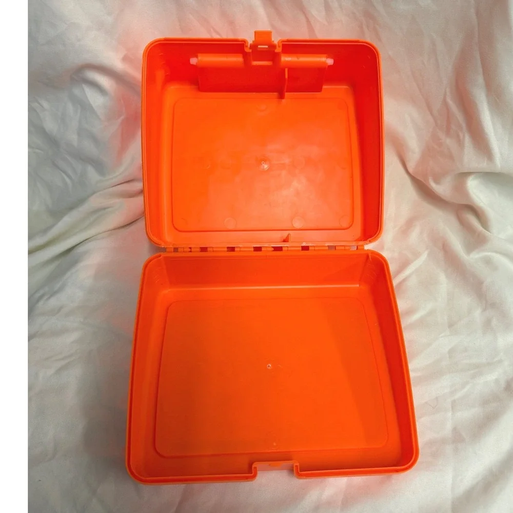 Vintage Thermos California Raisins Lunch Box Retro Orange Vintage 1988 Plastic